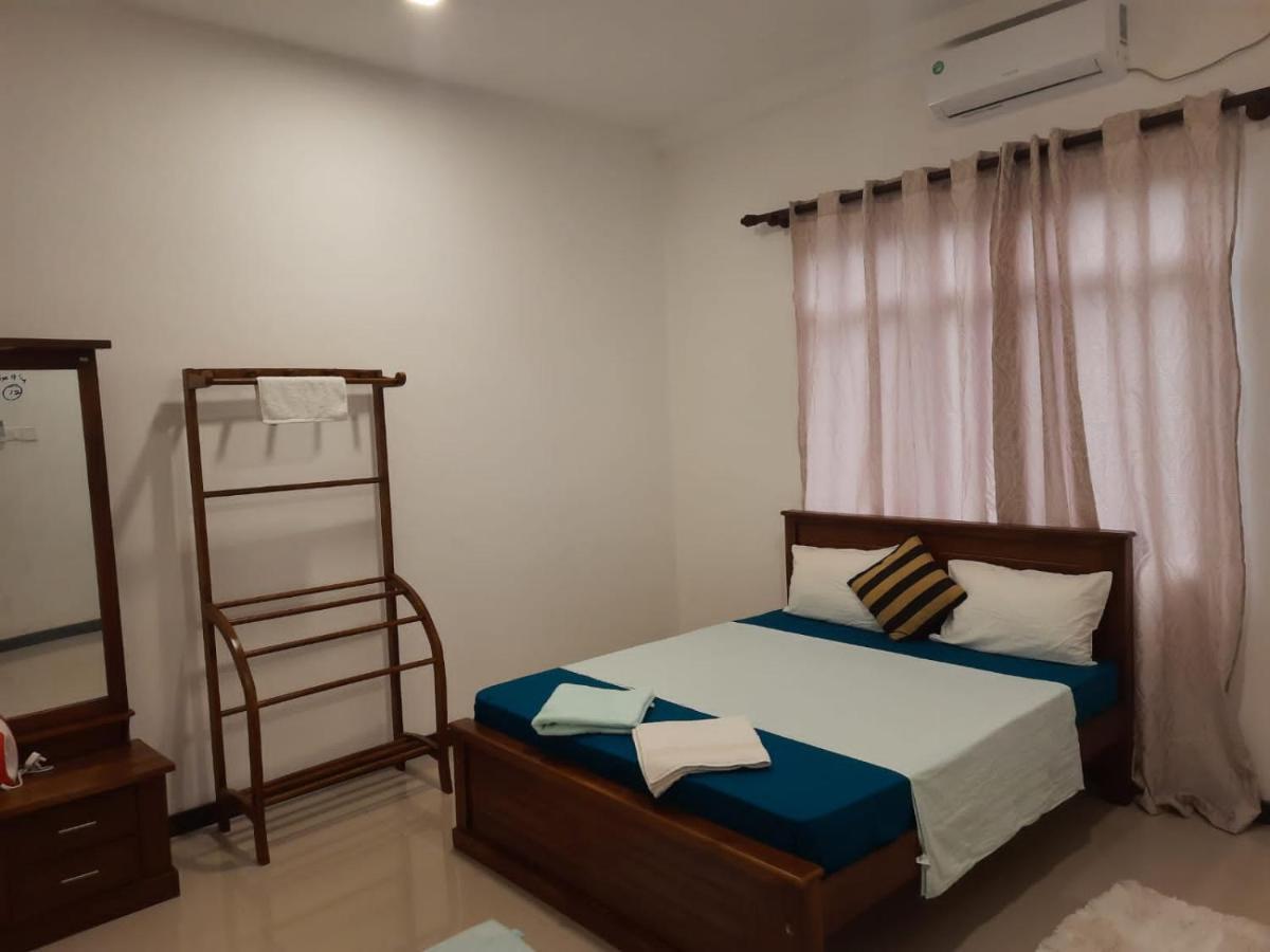 Vidushi Home Minuwangoda Bagian luar foto