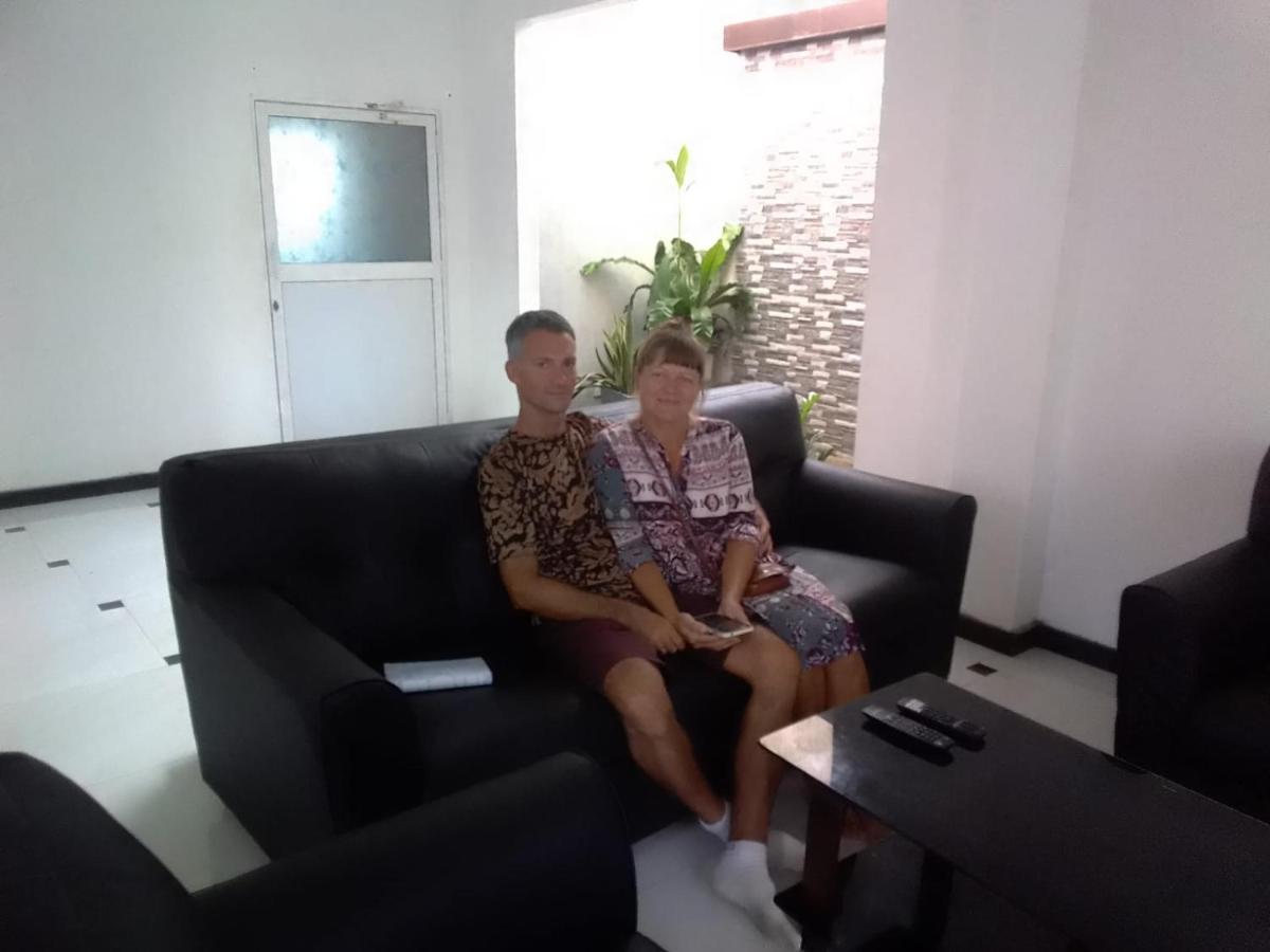 Vidushi Home Minuwangoda Bagian luar foto