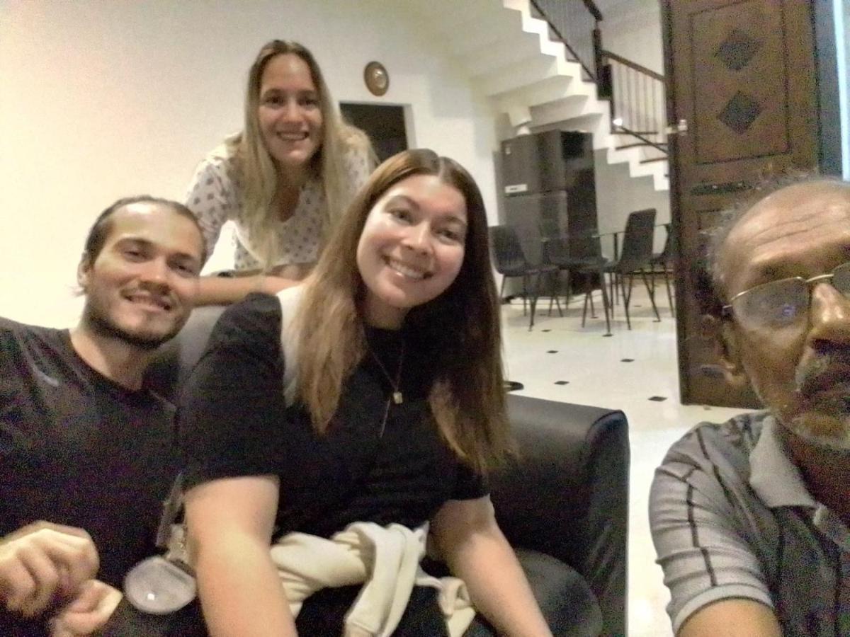 Vidushi Home Minuwangoda Bagian luar foto