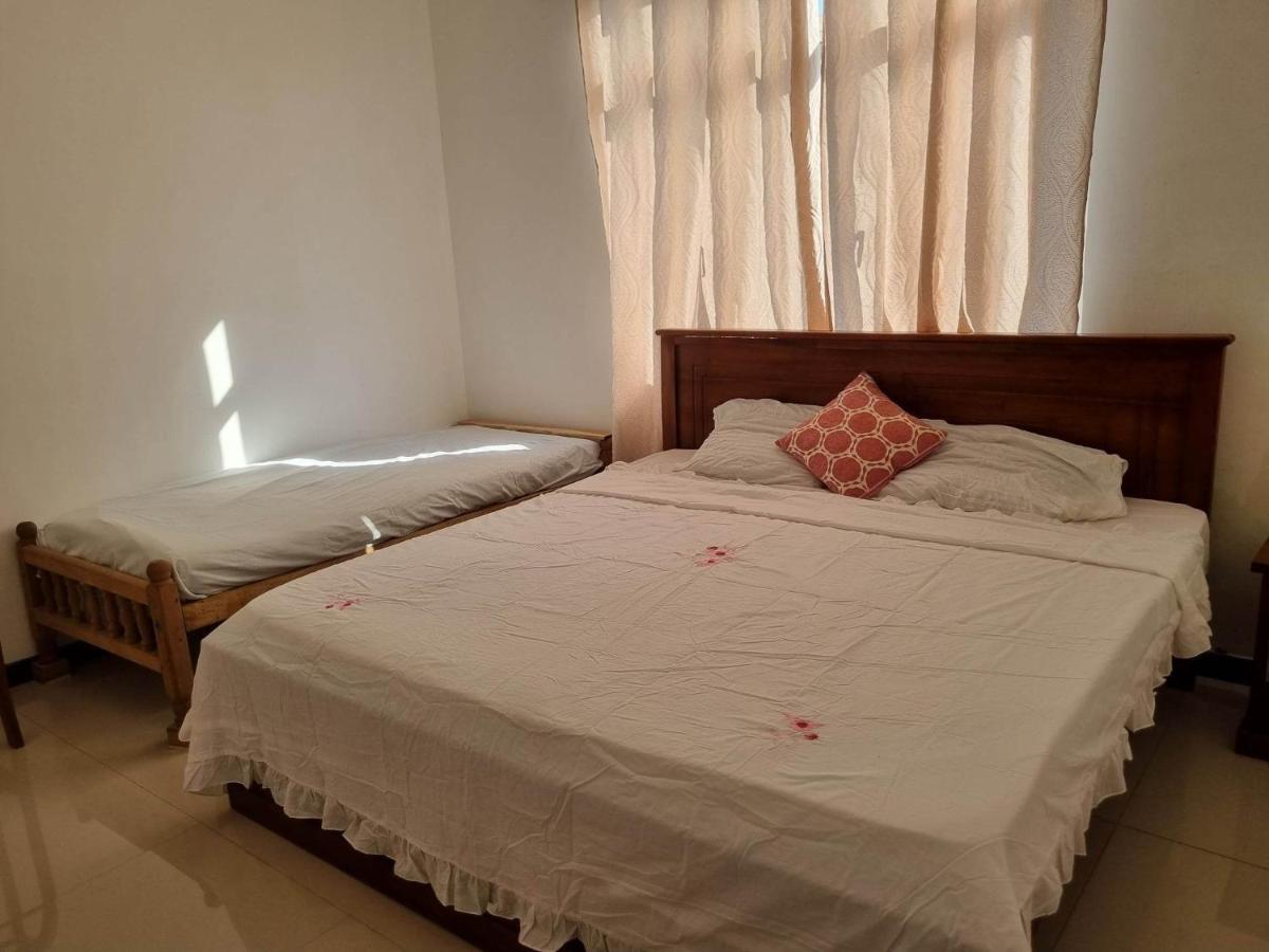 Vidushi Home Minuwangoda Bagian luar foto